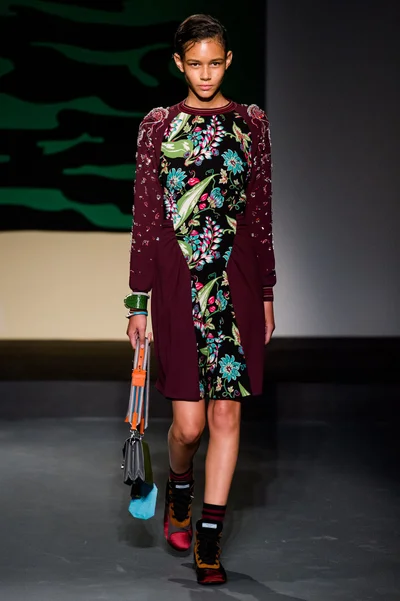 Look 7